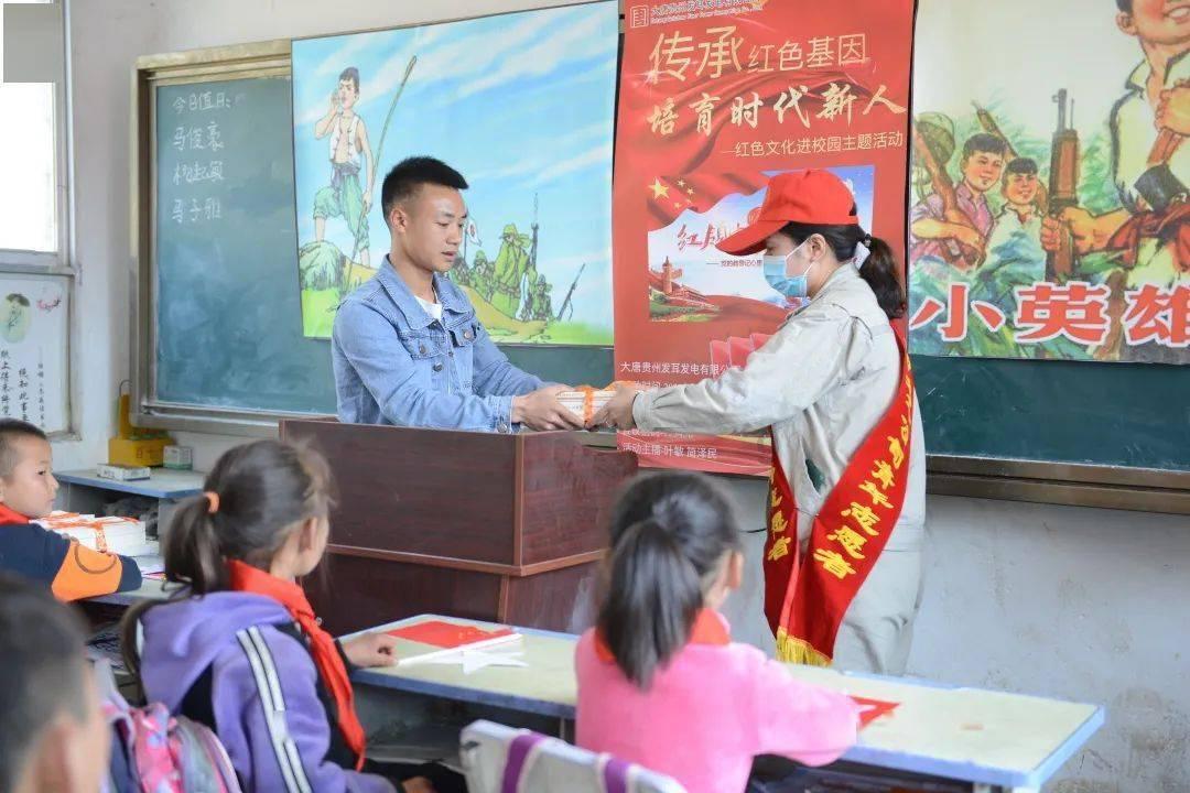 救援木偶女孩